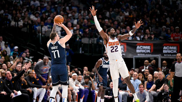 Luka Doncic, Deandre Ayton